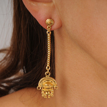 Tairona Zoomorphic Long Earrings