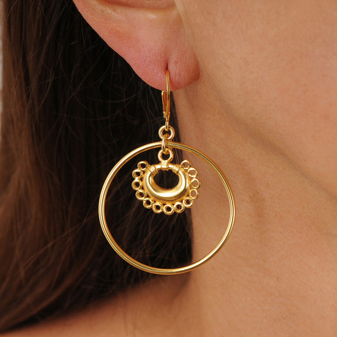 Tairona Thirteen-Ring Nose Ornament Hoop Earrings