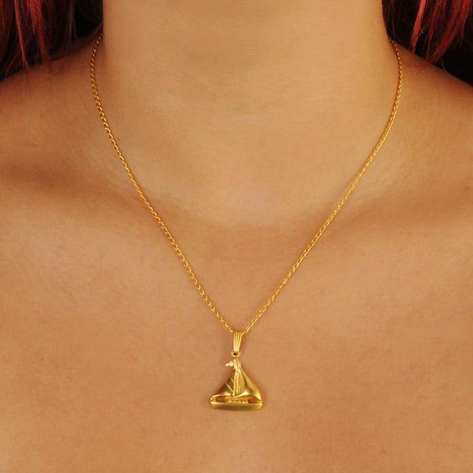 Chain Necklace with Boat Pendant