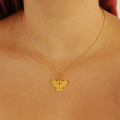 Chain Necklace with Tairona Butterfly Nose Ornament Pendant