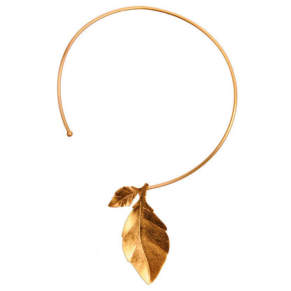 Rigid Necklace with Eden Leaf Pendant