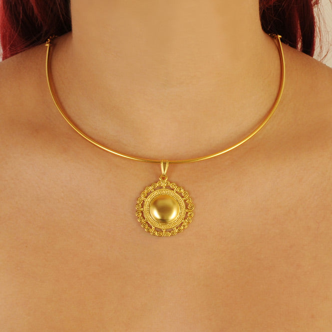 Rigid Necklace with Tolima Round Pectoral Pendant