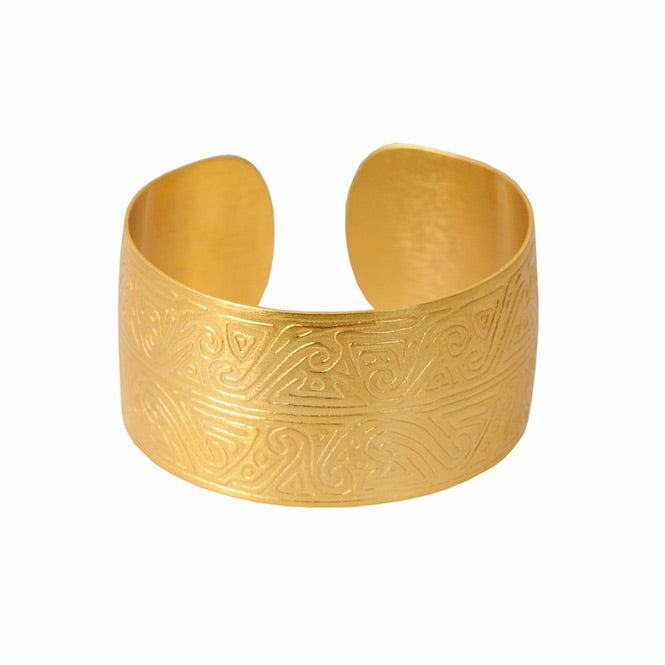 Sinu Embossed Rigid Bracelet